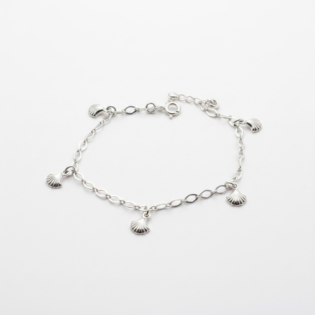 Seashell Charm Bracelet
