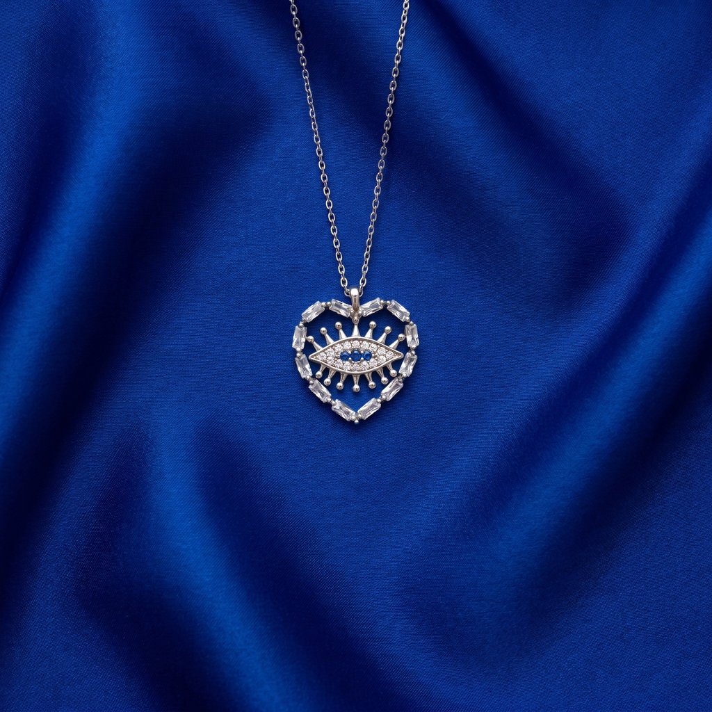 [DCH0594] Evil Eye Heart Pendant Necklace