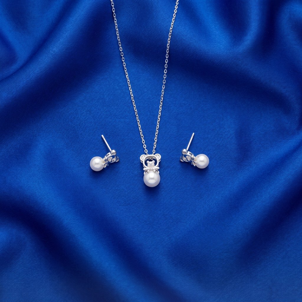 [DPS0418] Pearl Bear Pendant & Earrings Set