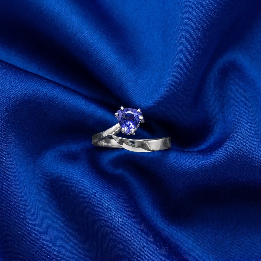 [A6] Tanzanite Heart Bypass Ring